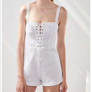 NWT Lace Up Eyelet Lace Romper